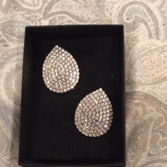 Jewelry - CZ Diamond Teardrop Earrings